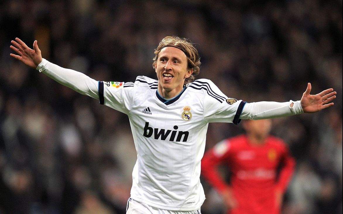 马德兴：海港三连冠胜在稳定二字；塞蒂恩下课因率队员讨薪