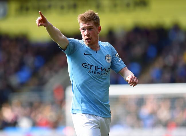 中后卫超长奔袭破门，帅炸了